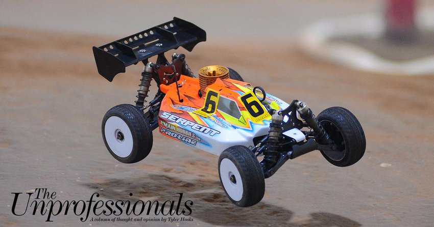 Main Photo: The Unprofessionals: The LiveRC Watch Parties